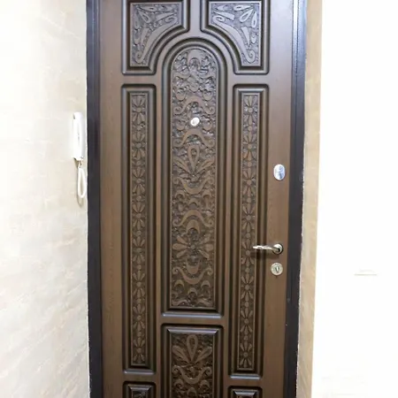 тиха з балконом в центрі біля оперного театру! * Lviv