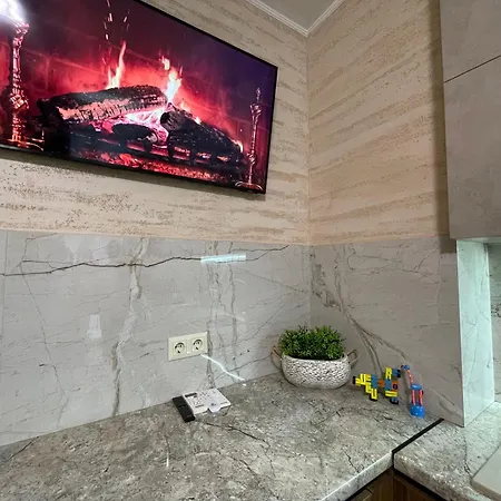 Apartman тиха з балконом в центрі біля оперного театру! *