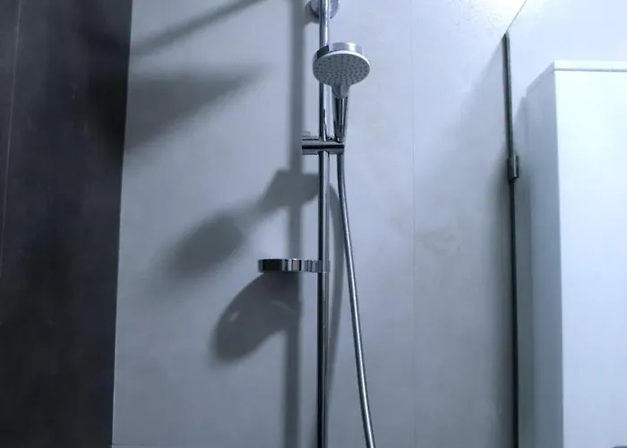 тиха з балконом в центрі біля оперного театру! Apartman Lviv