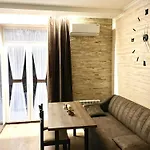 тиха з балконом в центрі біля оперного театру! Lviv